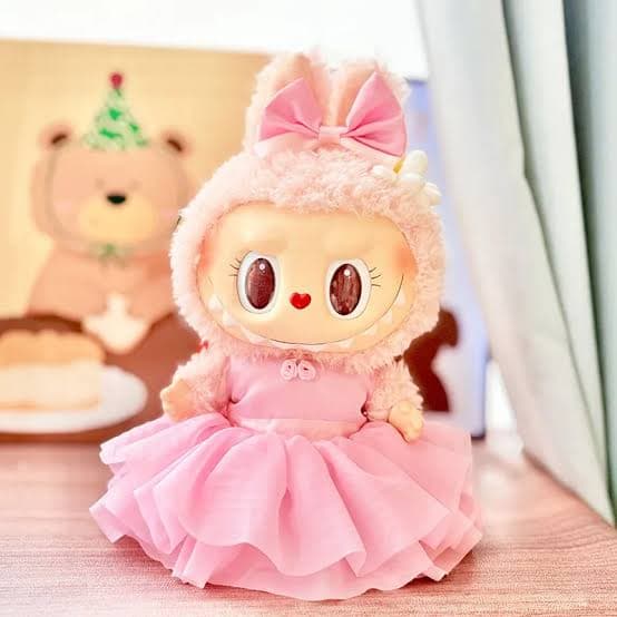 عروسک لابوبو